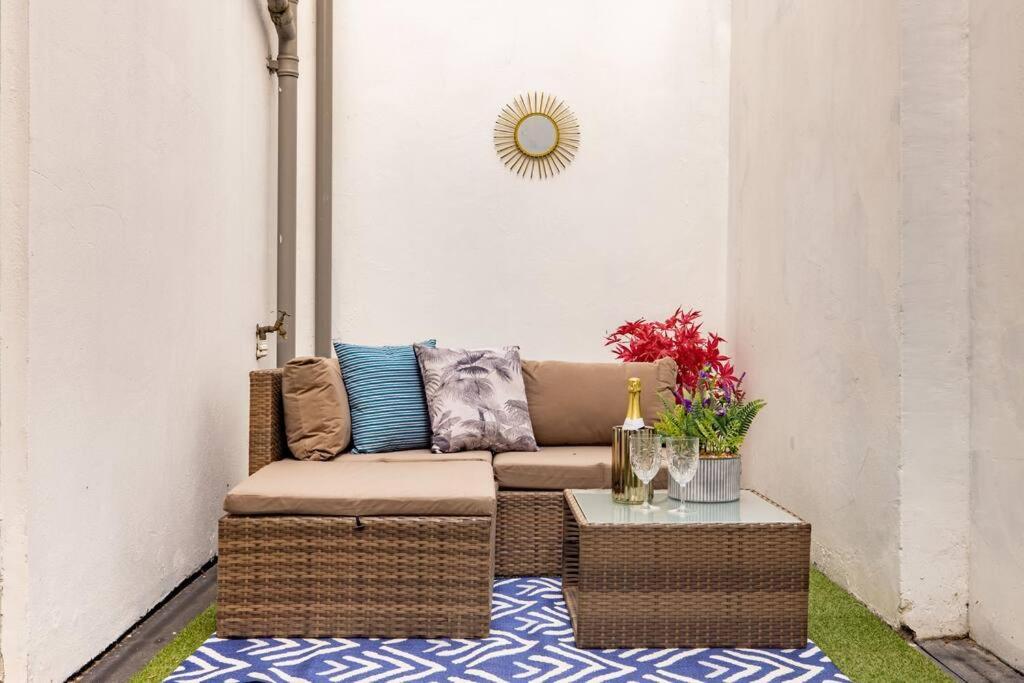 Wild Roses Serviced Apartments - Borough London Eksteriør bilde