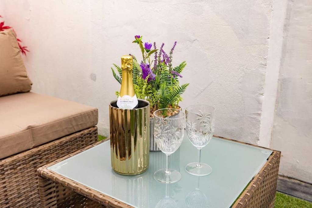 Wild Roses Serviced Apartments - Borough London Eksteriør bilde