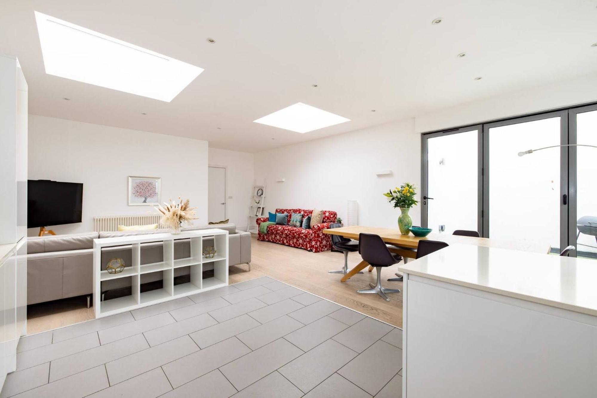 Wild Roses Serviced Apartments - Borough London Eksteriør bilde